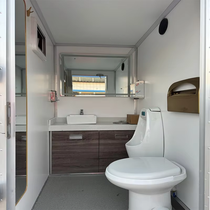 Modern Luxury Portable Wedding Toilet Trailer – Durable Steel Mobile Restroom