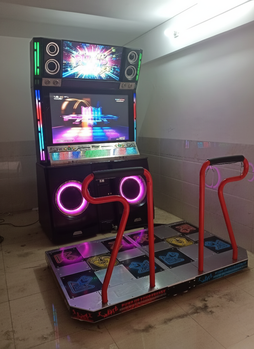Pump It Up Fiesta EX 2011 Dance Arcade