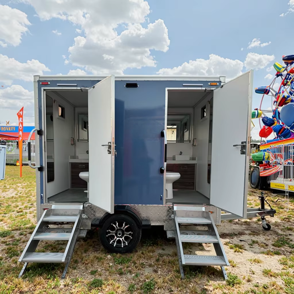 Modern Luxury Portable Wedding Toilet Trailer – Durable Steel Mobile Restroom