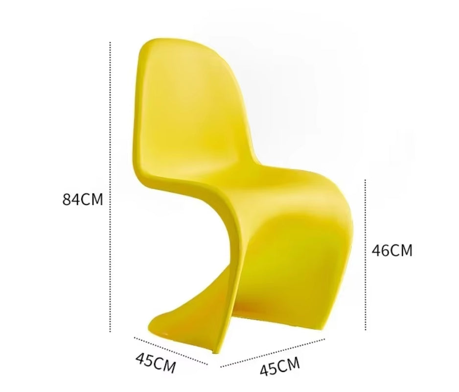 Elegant Clear Plastic Chair with Acrylic Backrest for Living Room Dining Stylish S Shaped Transparent Plastic Dining Stool