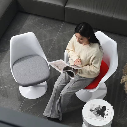 Chic Tulip Reception Chair: High-End Nordic Aesthetic, Perfect for Studios & Casual Meetings