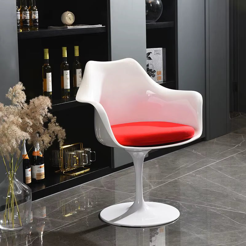 Chic Tulip Reception Chair: High-End Nordic Aesthetic, Perfect for Studios & Casual Meetings