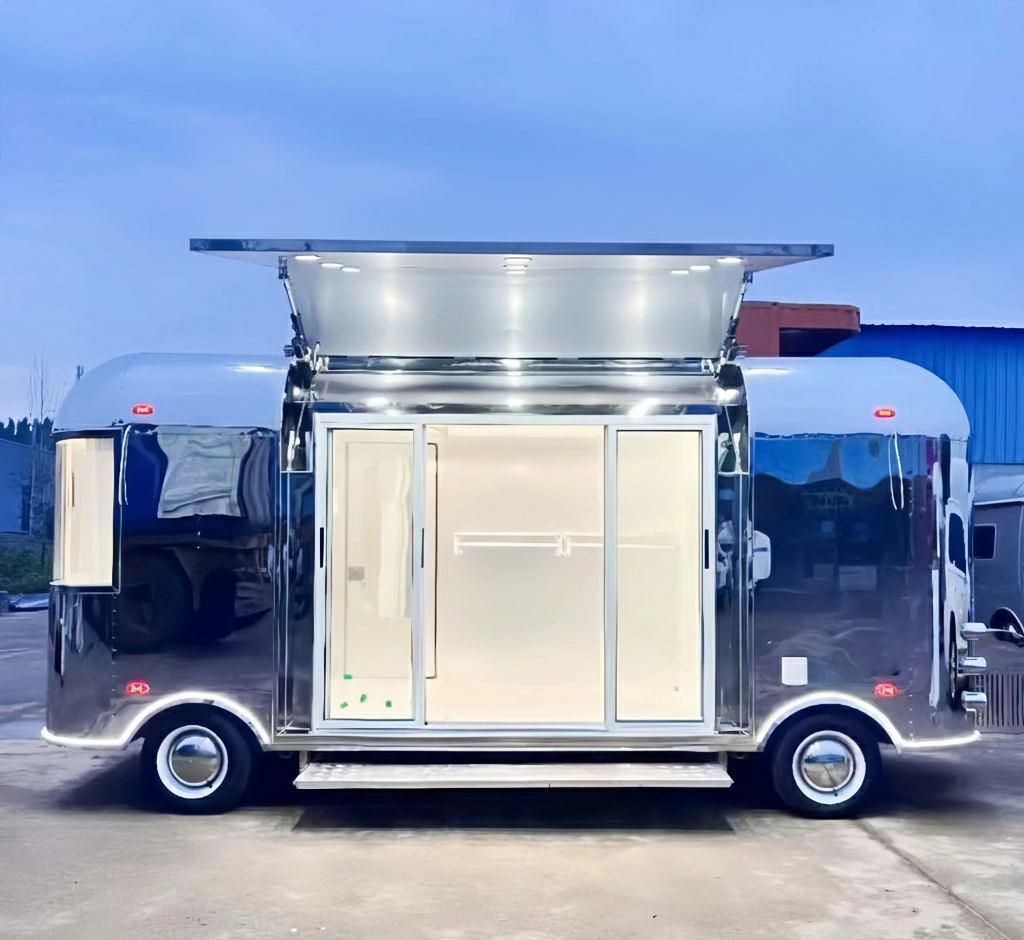 Fully Customizable Outdoor Mobile Food Truck Trailer