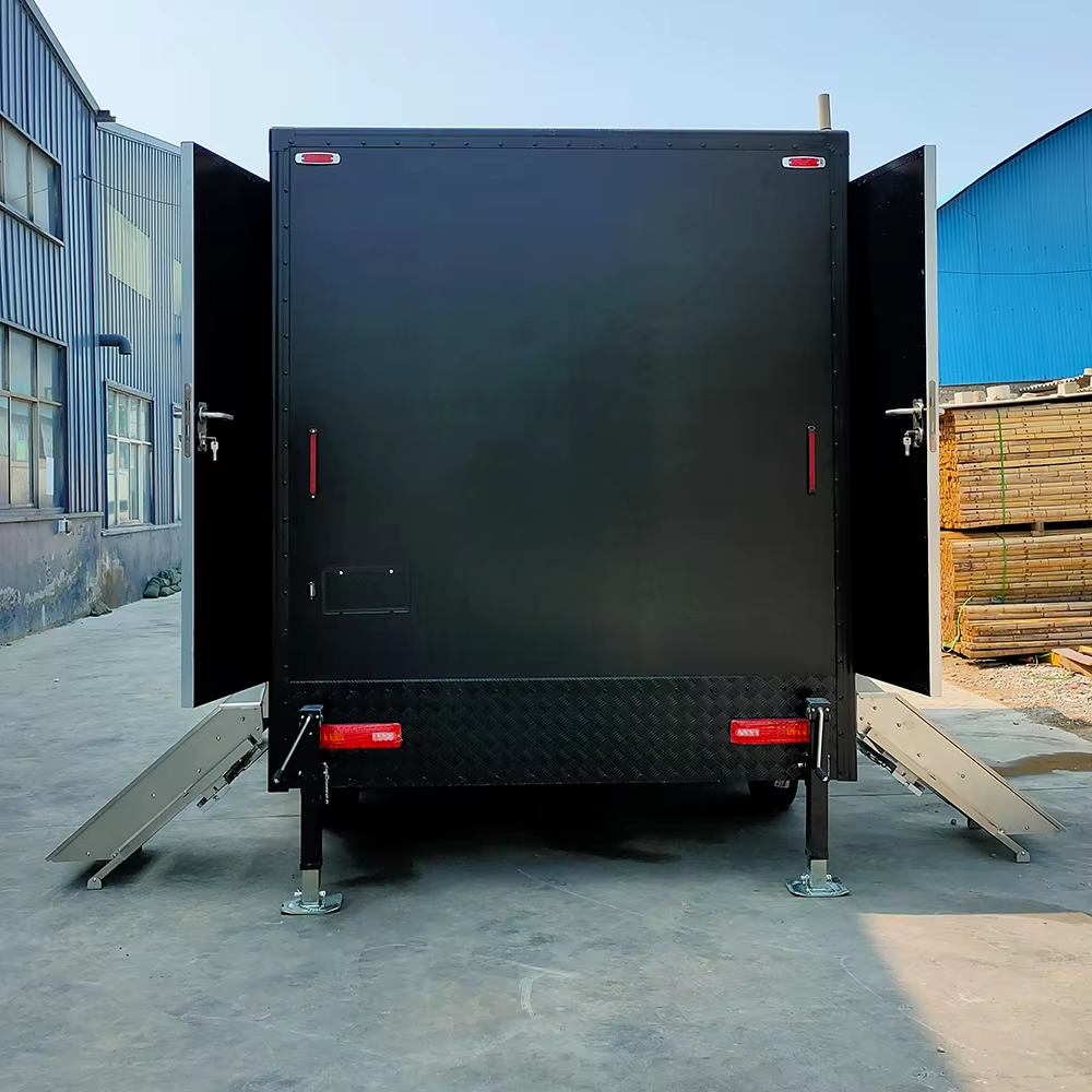 Station Prefab House Portable Toilet Trailer – Luxury Outdoor Restroom & Shower Rooms